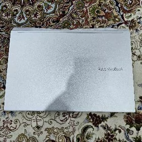Asus VivoBook Ryzen 7
