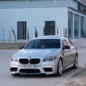 BMW F10 M5 2010