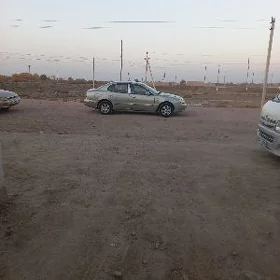 Daewoo Leganza 1998