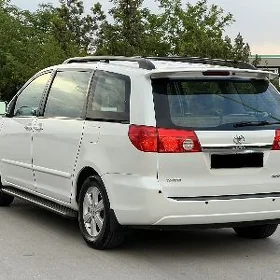 Toyota Sienna 2009