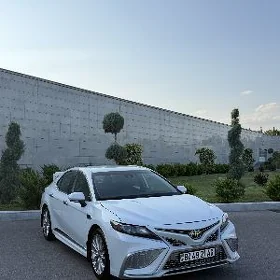 Toyota Camry 2022