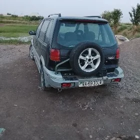 Mitsubishi RVR 1993