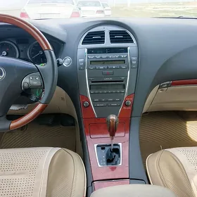 Lexus ES 350 2010