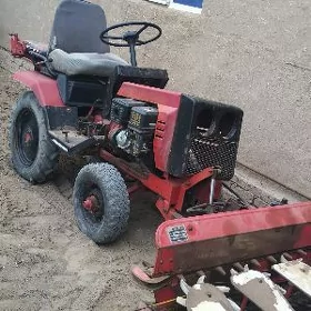 Traktor