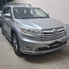 Toyota Highlander 2016