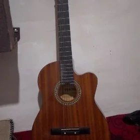 GITARA SANCHEZ