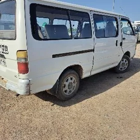 Toyota Hiace 1993
