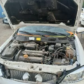 Opel Astra 2000