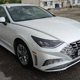 Hyundai Sonata 2021