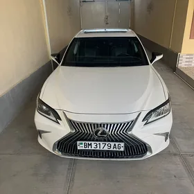 Lexus ES 350 2020