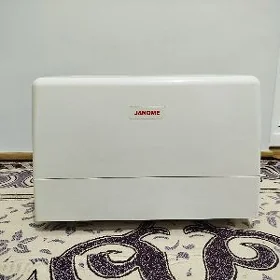JANOME YAKA MASYN 1iňňe
