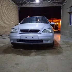 Opel Astra 2000