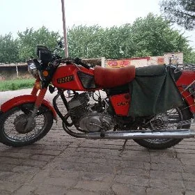 Iž Ýupiter 1990