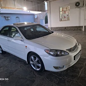 Toyota Camry 2003
