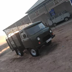 UAZ 2206 1988