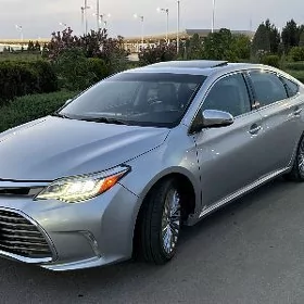 Toyota Avalon 2018