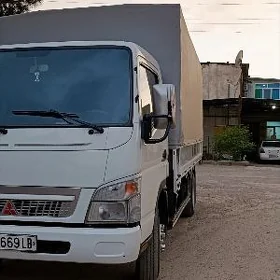 Mitsubishi Canter 2012