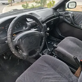 Opel Astra 1996
