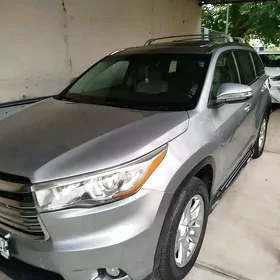 Toyota Highlander 2016