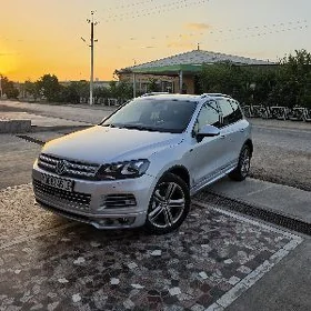 Volkswagen Touareg 2013