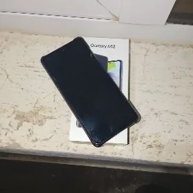 Samsung Galaxy A52