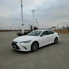 Lexus ES 300h 2021