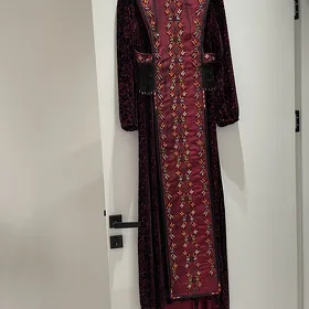 pombah koynek