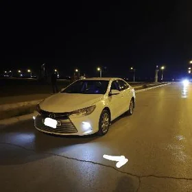 Toyota Camry 2016