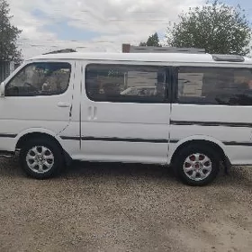Toyota Hiace 1991