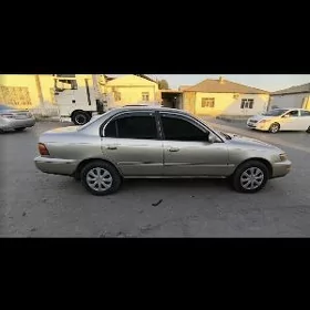 Toyota Corolla 1995