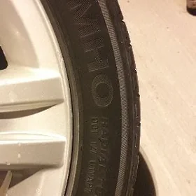 Kumho, 225 45 17