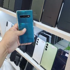 S10