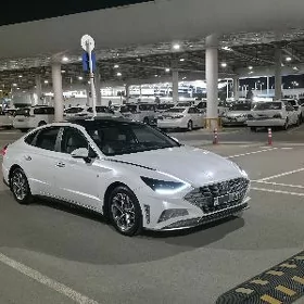 Hyundai Sonata 2021