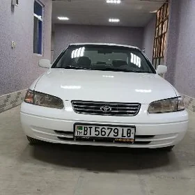 Toyota Camry 1997