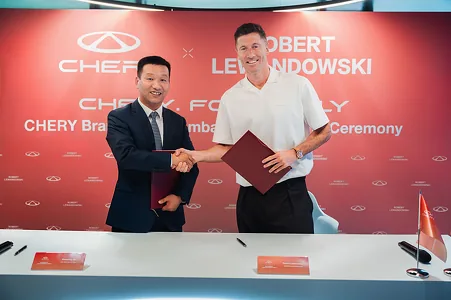 Lewandowski Chery awtobrendiniň global ilçisi boldy