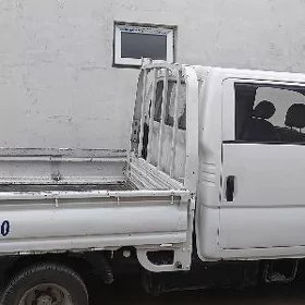 Kia Bongo 2005