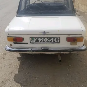 Lada 2104 1981