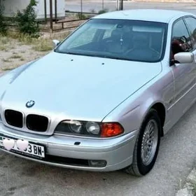 BMW E39 1999