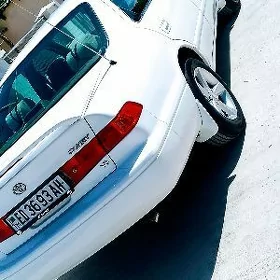 Toyota Camry 2001