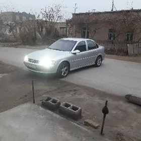 Opel Vectra 2001
