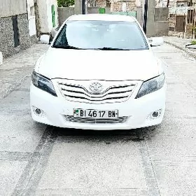 Toyota Camry 2011