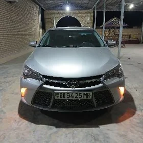 Toyota Camry 2016