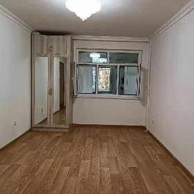 Satlyk Gowdan w 5et 3+1kom