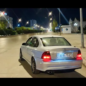 Opel Vectra 2001