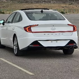 Hyundai Sonata 2022
