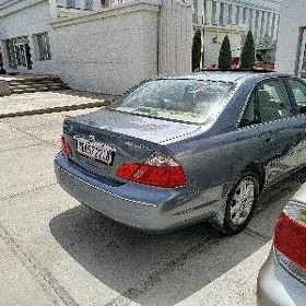 Toyota Avalon 2003