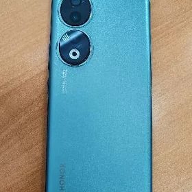 Honor 90  (8/256)