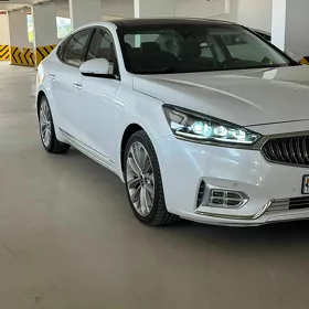 Kia Cadenza 2017