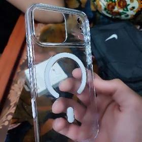 Iphone 17 pro max cehol