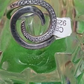 ПРОДАМ
